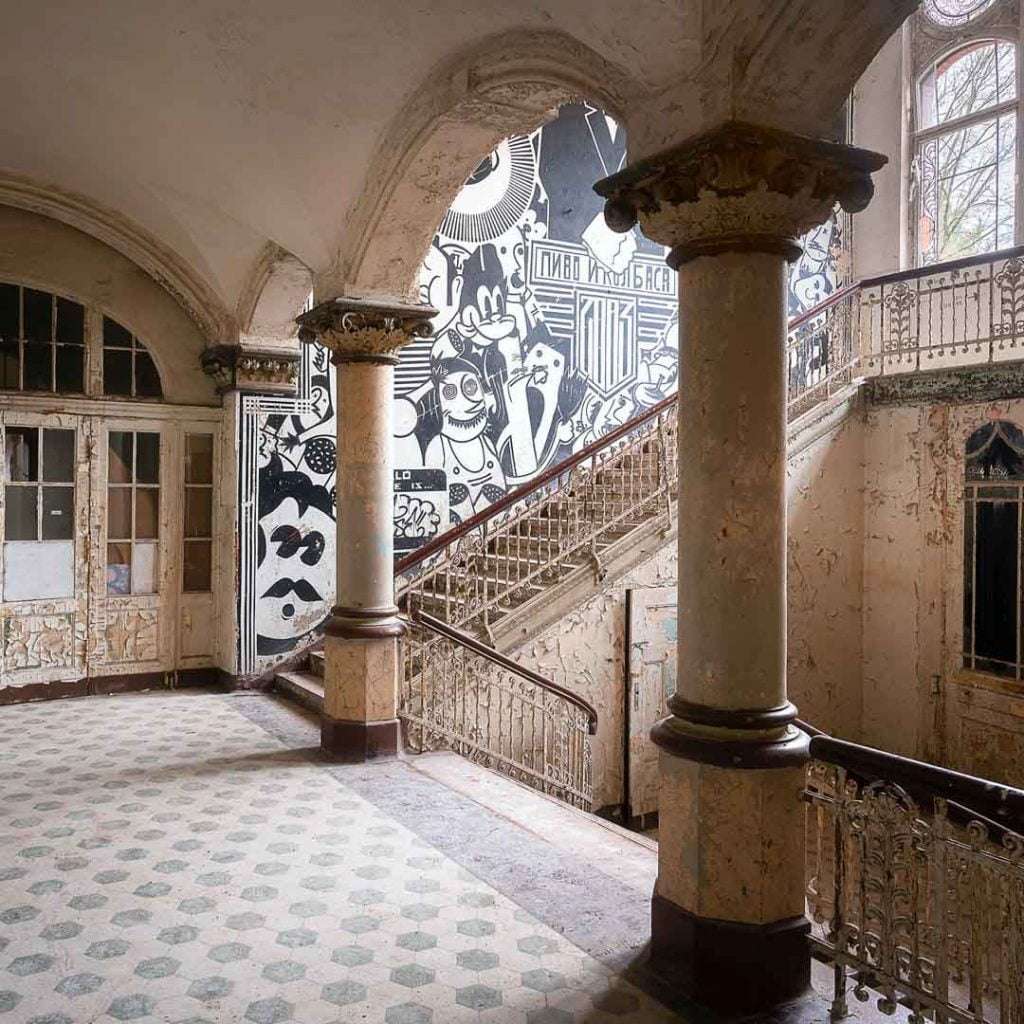 Murals And Paintings Found In Abandoned Places